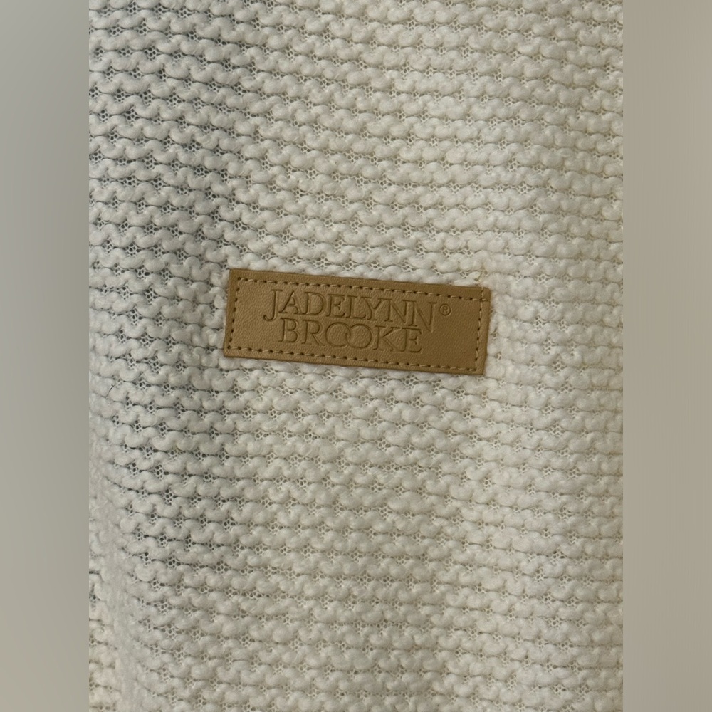 Jadelynn Brooke 1/4 zip